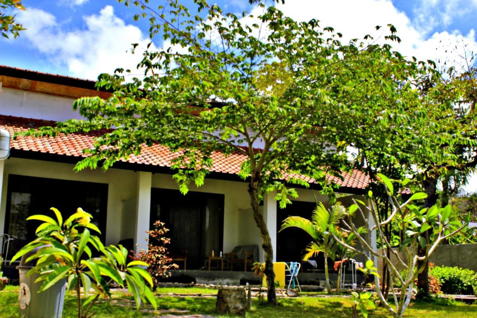 Barrel Homestay Areguling Kuta  Exterior foto